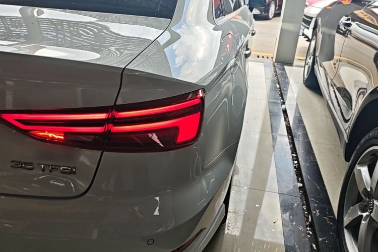 Used Audi A3 2020 Limousine 35 TFSI Fashion Edition China VI Emission Standard Right Rear Taillight