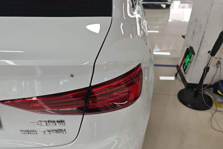 Used Audi A3 2020 Limousine 35 TFSI Fashion Edition China VI Emission Standard Right Rear Taillight