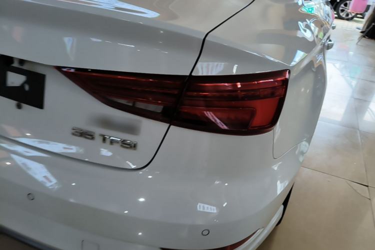 Used Audi A3 2020 Limousine 35 TFSI Fashion Edition China VI Emission Standard Right Rear Taillight