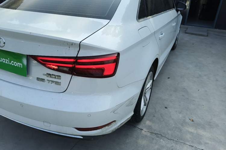 Used Audi A3 2020 Limousine 35 TFSI Ambition China VI Right Rear Taillight