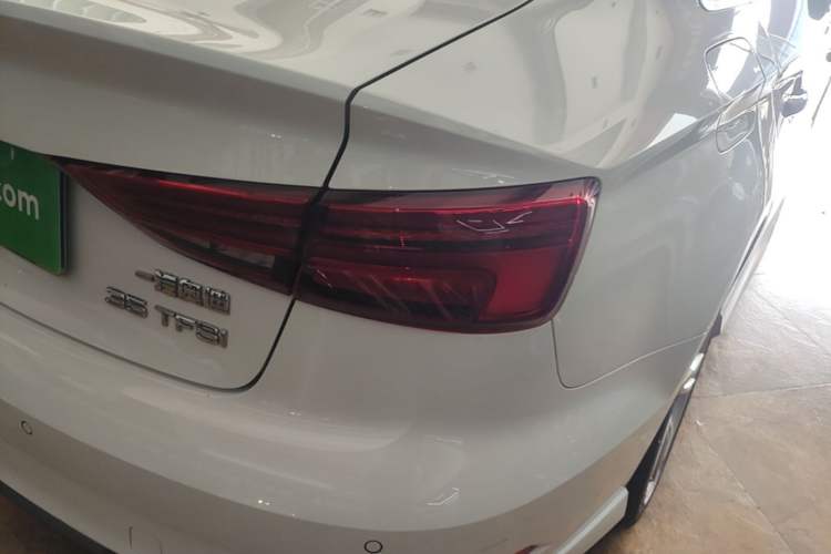 Used Audi A3 2020 Limousine 35 TFSI Fashion Edition China VI Emission Standard Right Rear Taillight