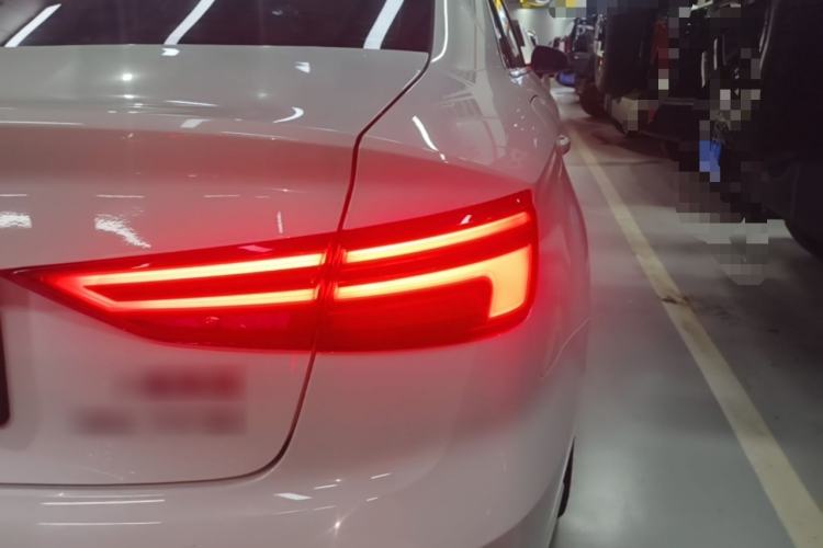 Used Audi A3 2020 Limousine 35 TFSI Ambition China VI Right Rear Taillight