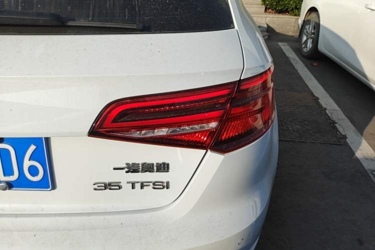 Used Audi A3 2020 Restyled Sportback 35 TFSI Entry-Level China VI Emission Standard Right Rear Taillight
