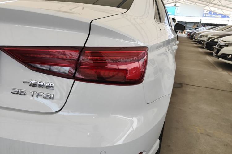 Used Audi A3 2020 Limousine 35 TFSI Fashion Edition China VI Emission Standard Right Rear Taillight