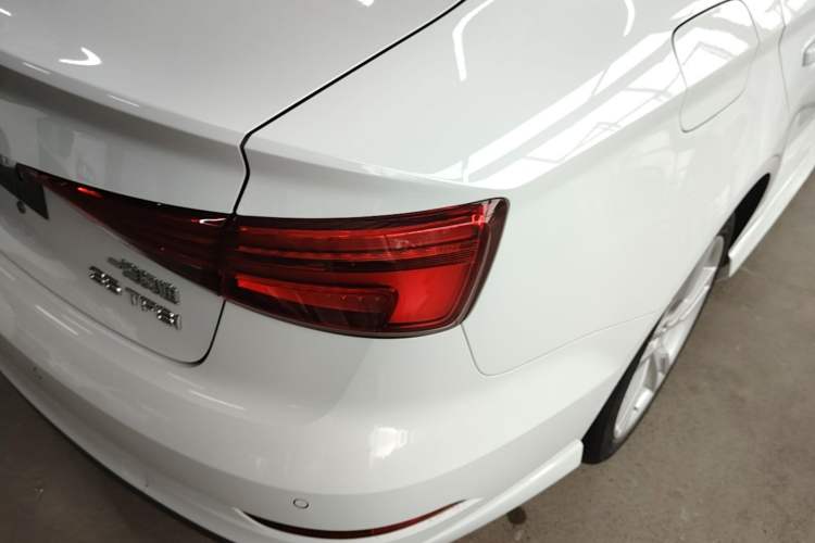 Used Audi A3 2020 Limousine 35 TFSI Fashion Edition China VI Emission Standard Right Rear Taillight