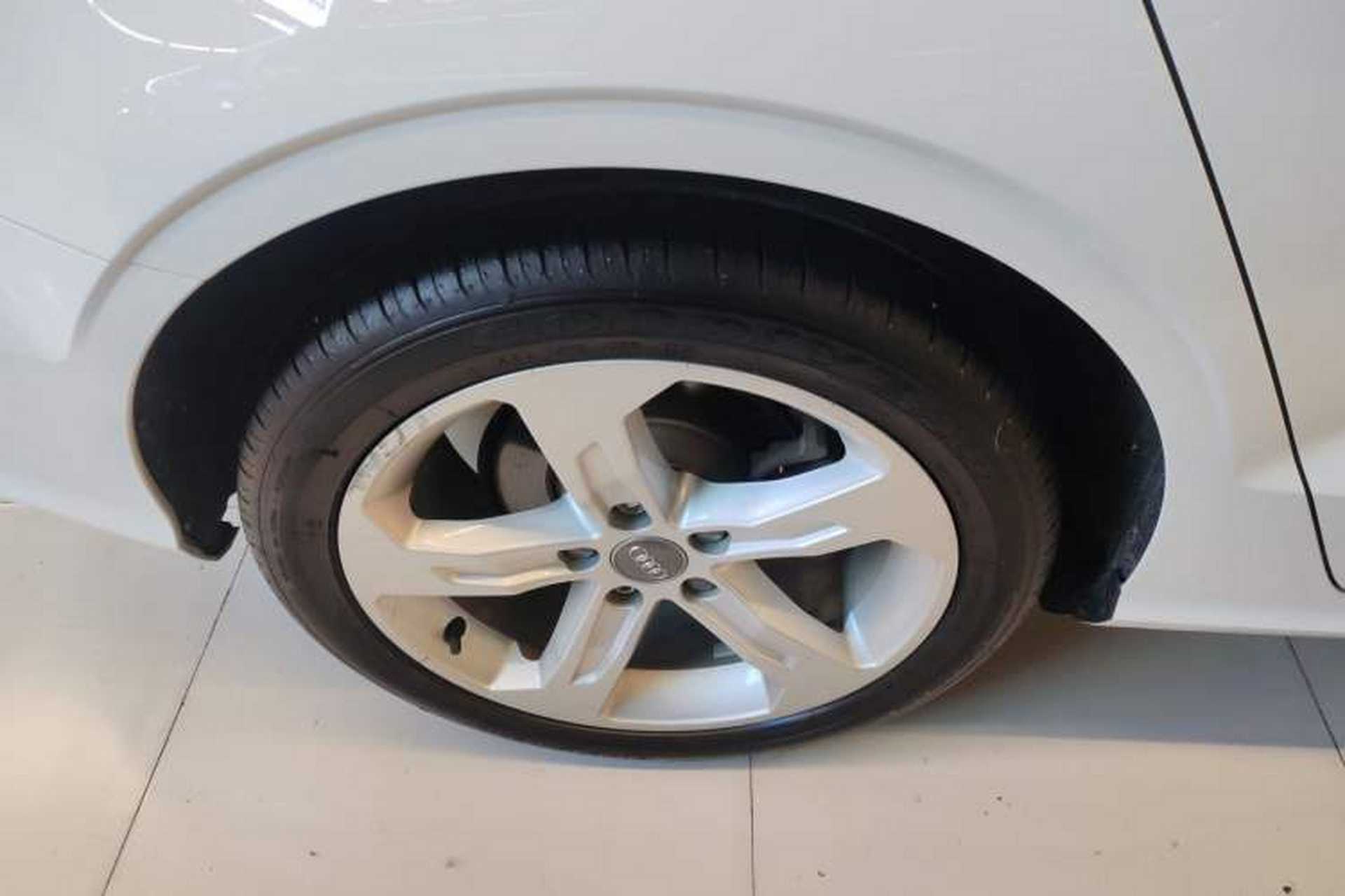 Used Audi A3 2020 Limousine 35 TFSI Ambition China VI Right Rear Wheel Hub