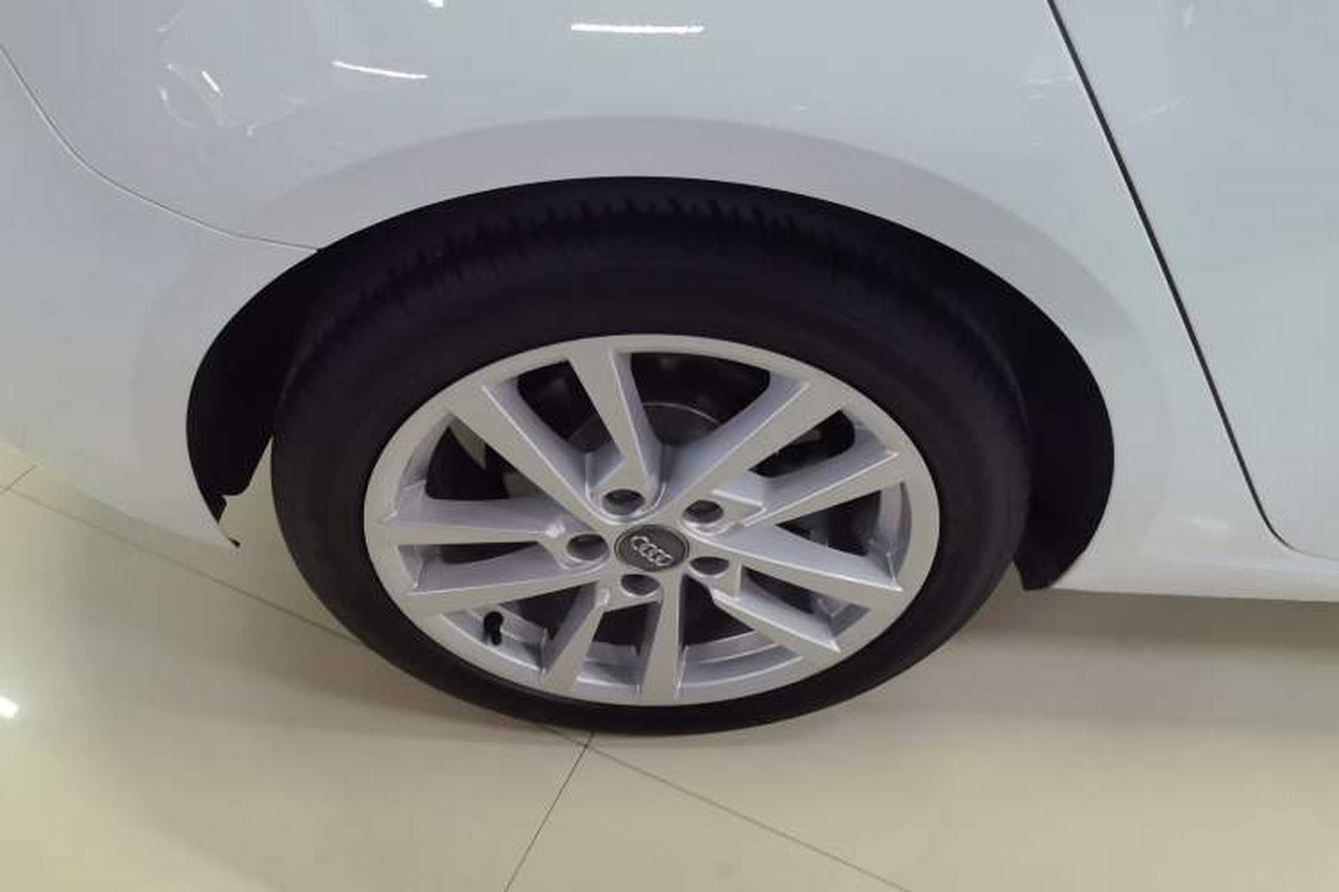 Used Audi A3 2020 Restyled Sportback 35 TFSI Entry-Level China VI Emission Standard Right Rear Wheel Hub