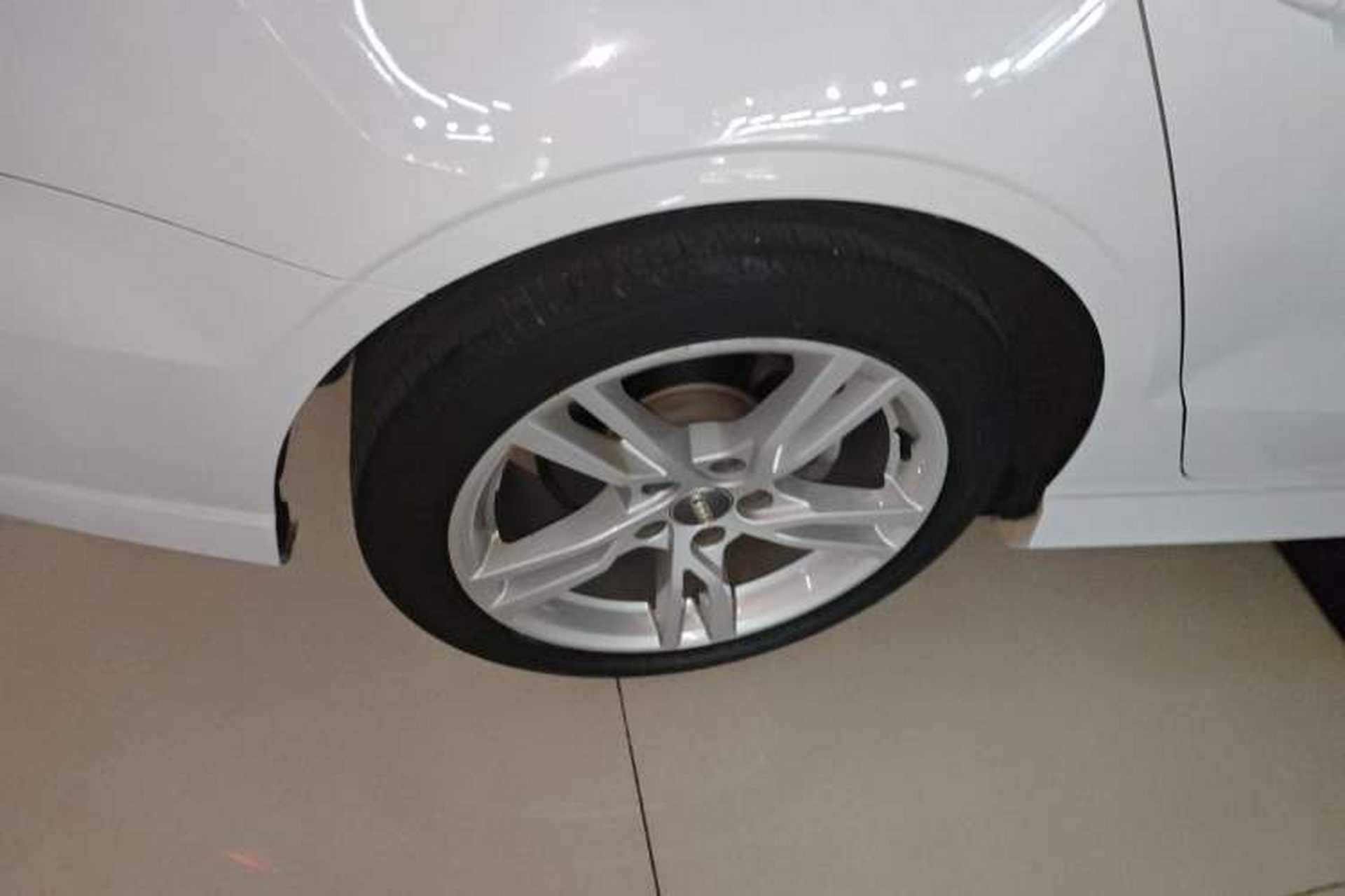 Used Audi A3 2020 Limousine 35 TFSI Fashion Edition China VI Emission Standard Right Rear Wheel Hub