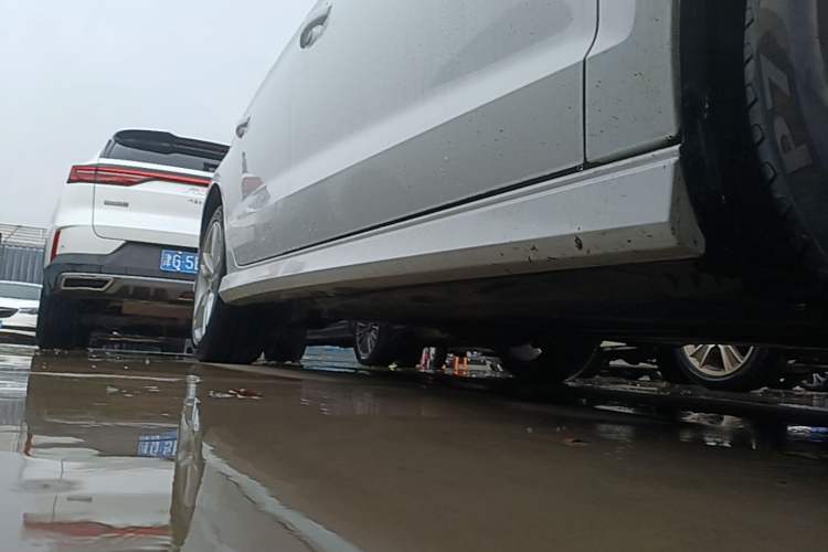 Used Audi A3 2020 Limousine 35 TFSI Fashion Edition China VI Emission Standard Right Side Sill
