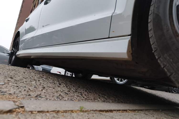 Used Audi A3 2020 Limousine 35 TFSI Fashion Edition China VI Emission Standard Right Side Sill