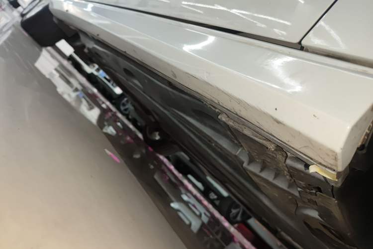 Used Audi A3 2020 Limousine 35 TFSI Fashion Edition China VI Emission Standard Right Side Sill