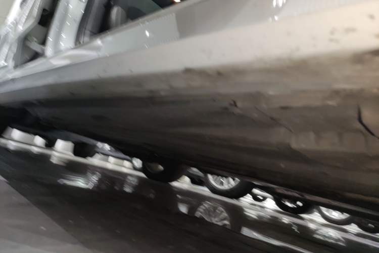 Used Audi A3 2020 Limousine 35 TFSI Fashion Edition China VI Emission Standard Right Side Sill