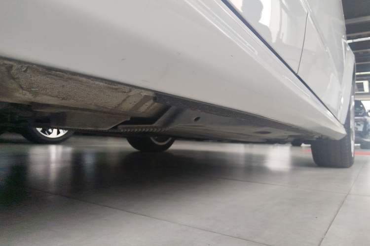 Used Audi A3 2020 Sportback 35 TFSI Fashion Edition China VI Emission Standard Right Side Sill
