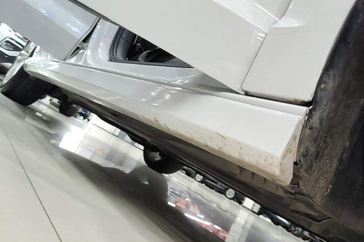 Used Audi A3 2020 Limousine 35 TFSI Fashion Edition China VI Emission Standard Right Side Sill