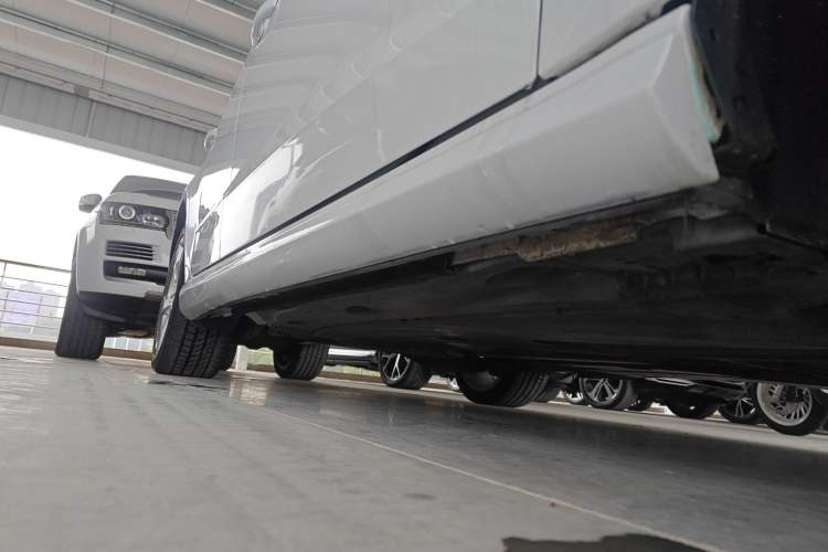 Used Audi A3 2020 Sportback 35 TFSI Fashion Edition China VI Emission Standard Right Side Sill