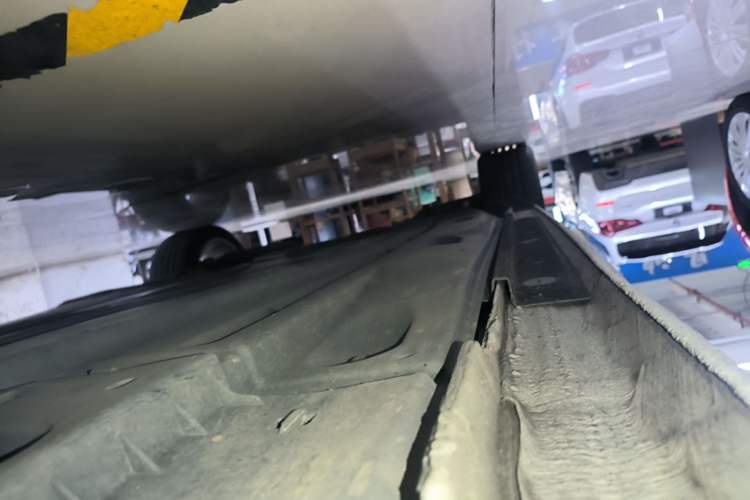Used Audi A3 2020 Limousine 35 TFSI Ambition China VI Right Side Sill