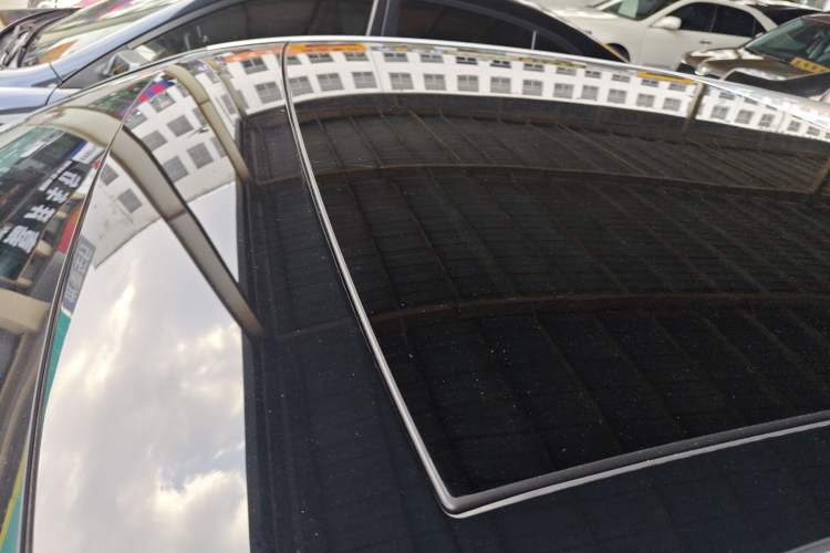 Used Audi A3 2020 Sportback 35 TFSI Fashion Edition China VI Emission Standard Roof