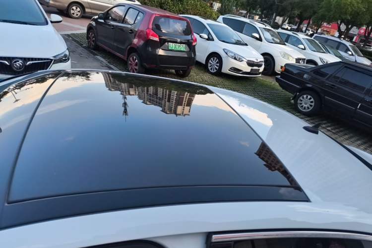Used Audi A3 2020 Limousine 35 TFSI Fashion Edition China VI Emission Standard Roof