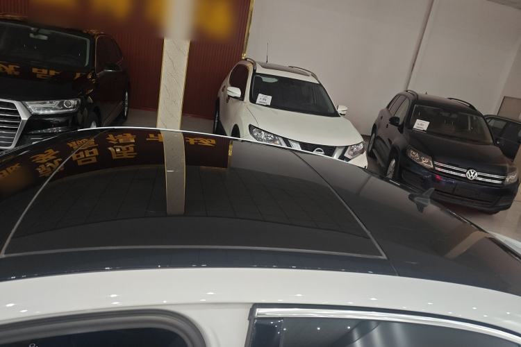 Used Audi A3 2020 Limousine 35 TFSI Style Edition China VI Emission Standard Roof