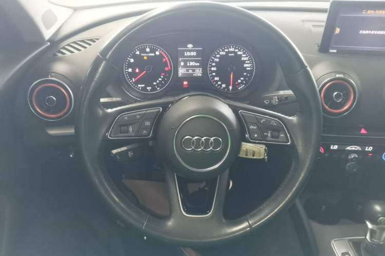 Used Audi A3 2020 Limousine 35 TFSI Ambition China VI Steering Wheel