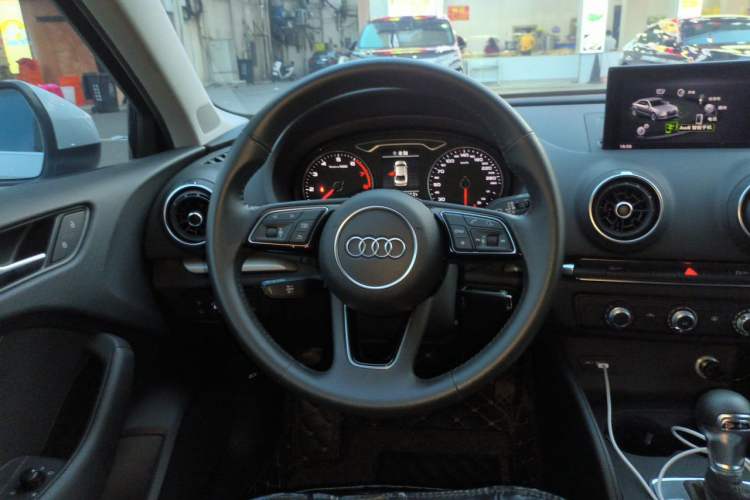 Used Audi A3 2020 Limousine 35 TFSI Ambition China VI Steering Wheel