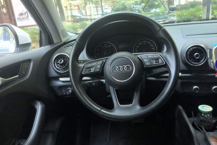 Used Audi A3 2020 Limousine 35 TFSI Ambition China VI Steering Wheel
