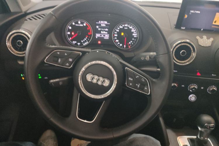Used Audi A3 2020 Restyled Limousine 35 TFSI Ambition Version China VI Steering Wheel