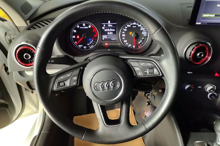 Used Audi A3 2020 Limousine 35 TFSI Ambition China VI Steering Wheel