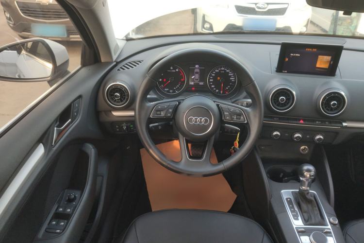 Used Audi A3 2020 Limousine 35 TFSI Ambition China VI Steering Wheel