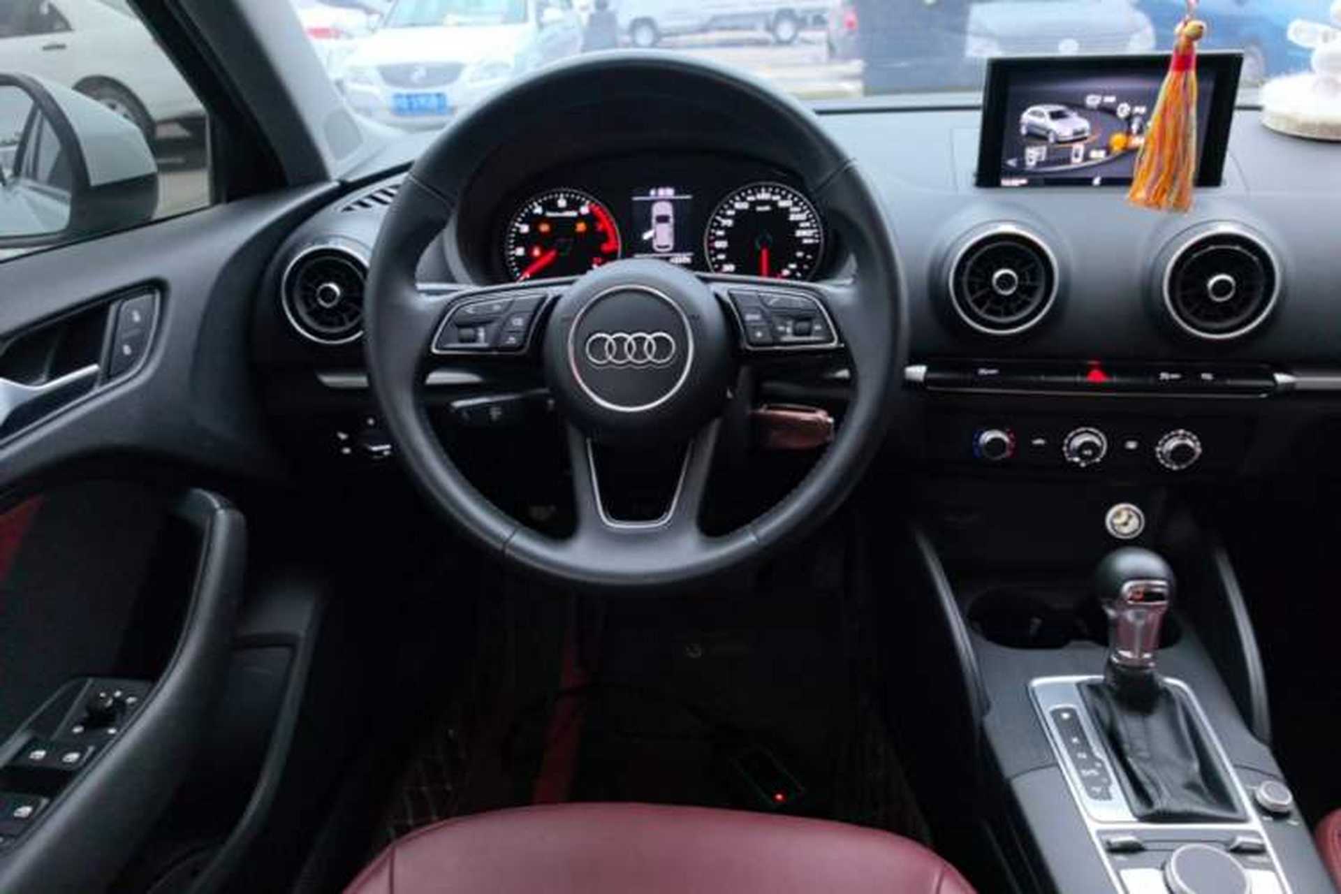 Used Audi A3 2020 Sportback 35 TFSI Ambition China VI Steering Wheel