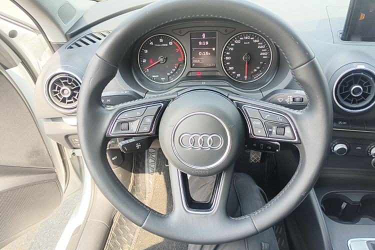 Used Audi A3 2020 Restyled Limousine 35 TFSI Ambition Version China VI Steering Wheel