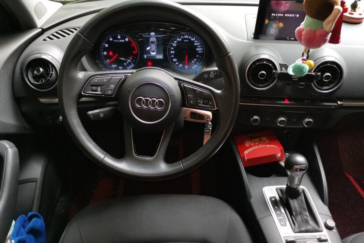 Used Audi A3 2020 Limousine 35 TFSI Ambition China VI Steering Wheel