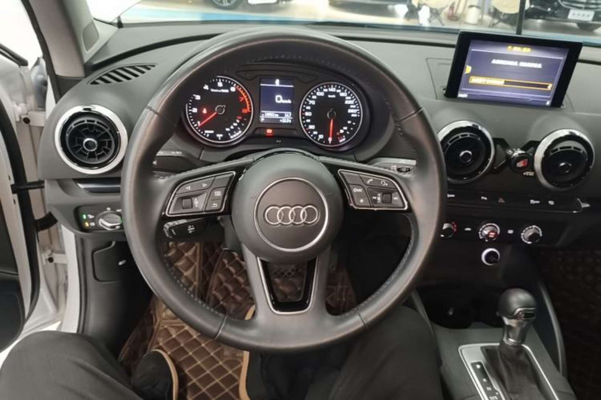 Used Audi A3 2020 Limousine 35 TFSI Fashion Edition China VI Emission Standard Steering Wheel
