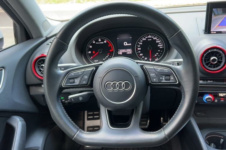 Used Audi A3 2020 Limousine 35 TFSI Sporty Version China VI Steering Wheel