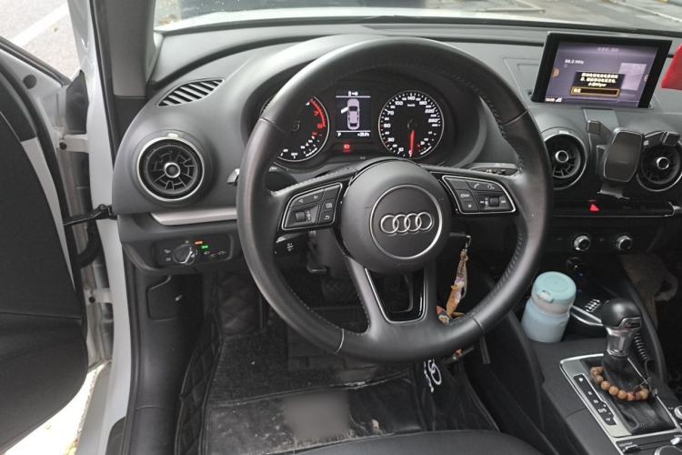 Used Audi A3 2020 Limousine 35 TFSI Ambition China VI Steering Wheel