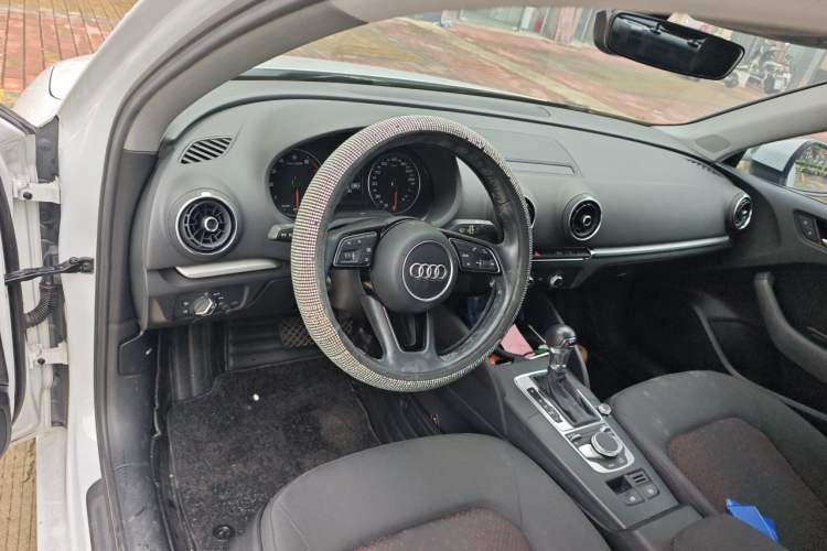 Used Audi A3 2020 Limousine 35 TFSI Ambition China VI Steering Wheel