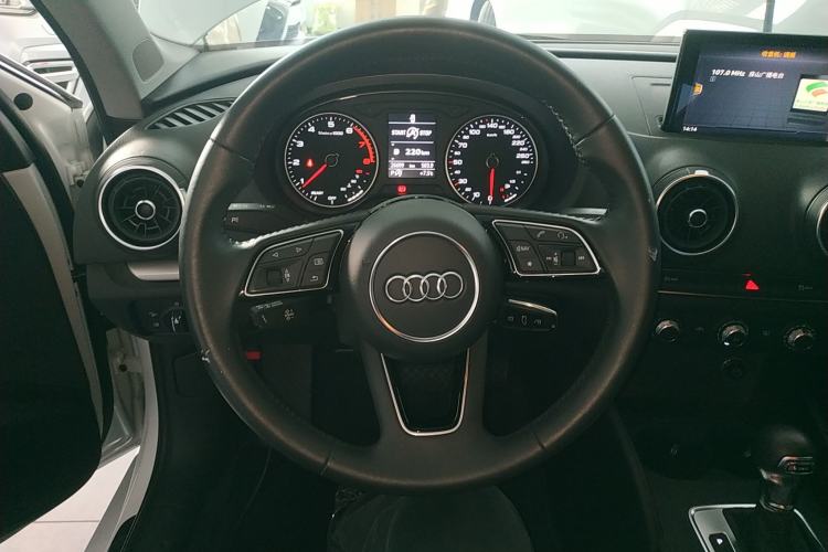 Used Audi A3 2020 Limousine 35 TFSI Ambition China VI Steering Wheel