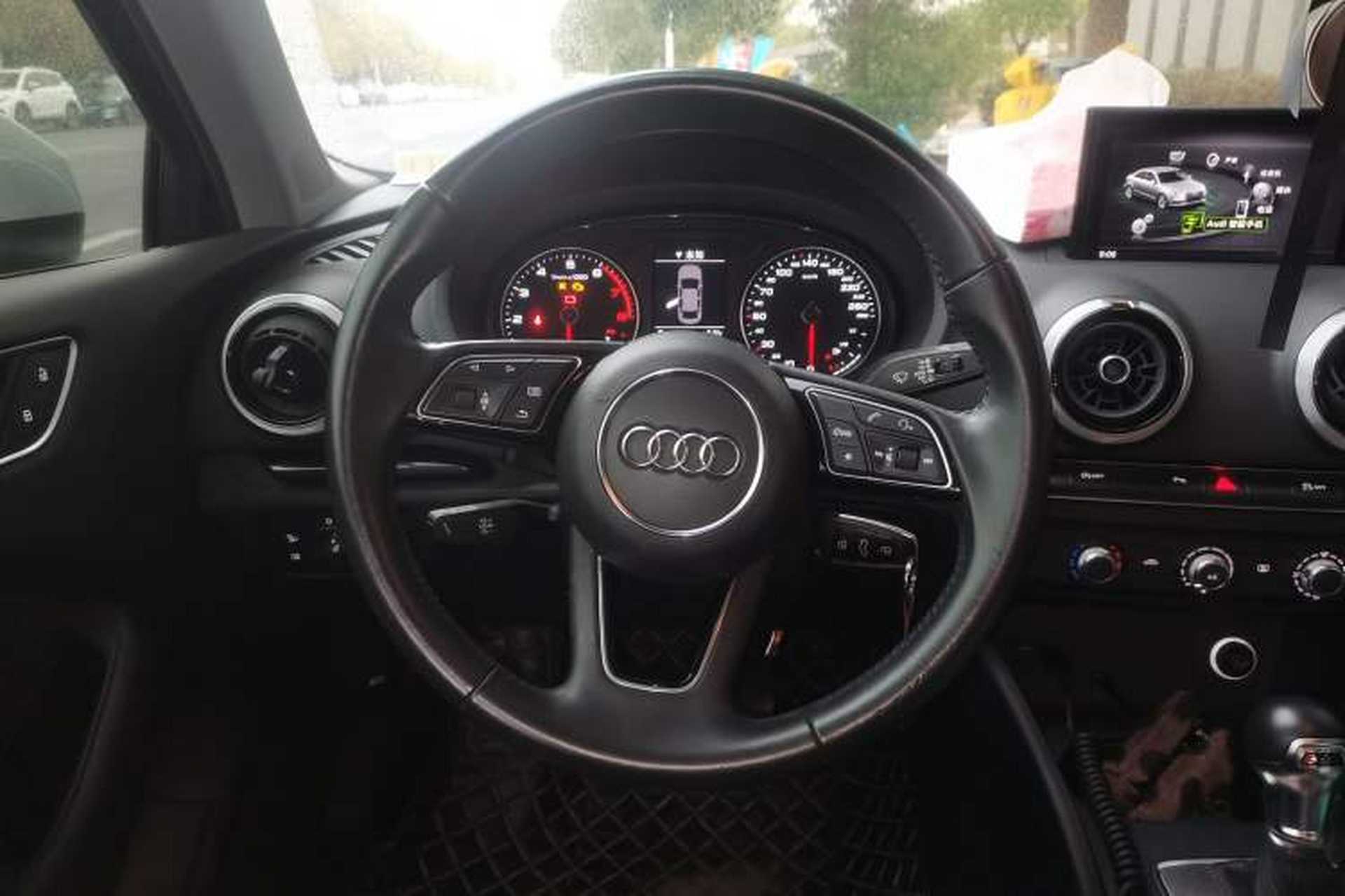 Used Audi A3 2020 Limousine 35 TFSI Fashion Edition China VI Emission Standard Steering Wheel