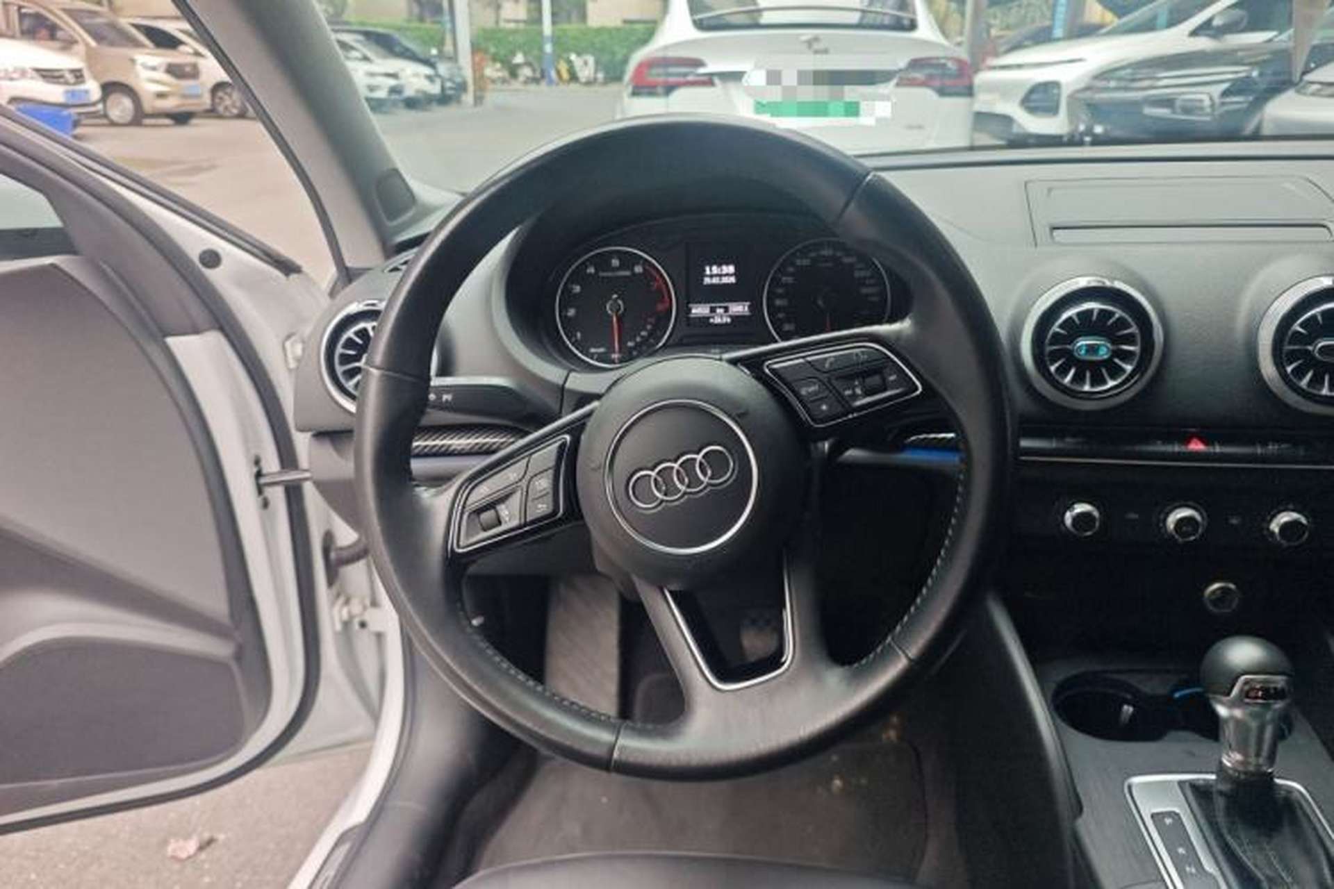 Used Audi A3 2020 Limousine 35 TFSI Fashion Edition China VI Emission Standard Steering Wheel