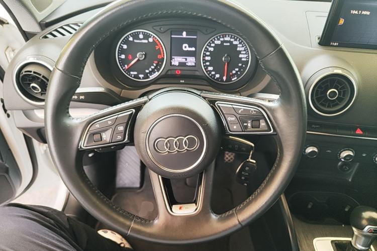 Used Audi A3 2020 Limousine 35 TFSI Ambition China VI Steering Wheel