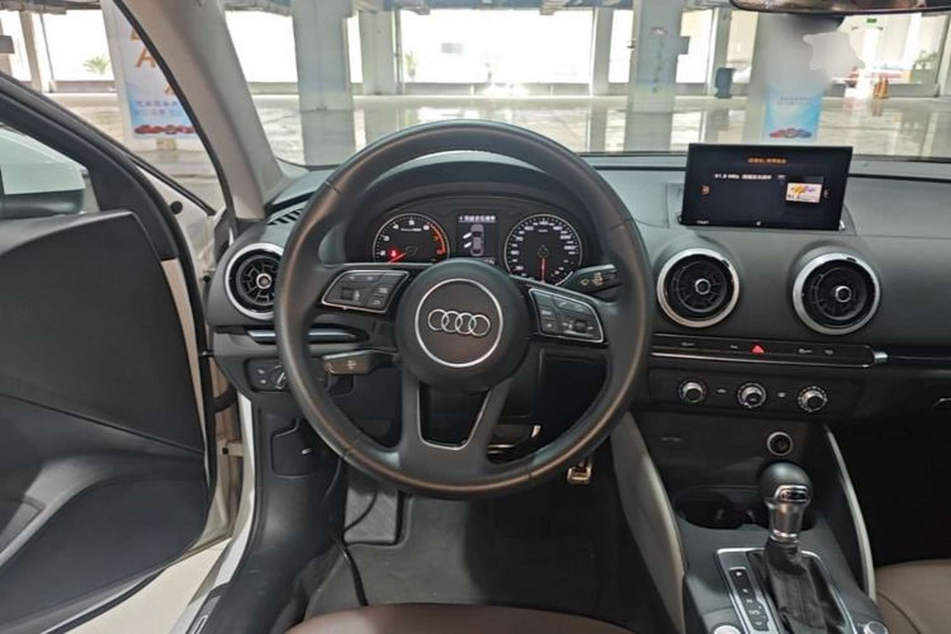 Used Audi A3 2020 Limousine 35 TFSI Fashion Edition China VI Emission Standard Steering Wheel