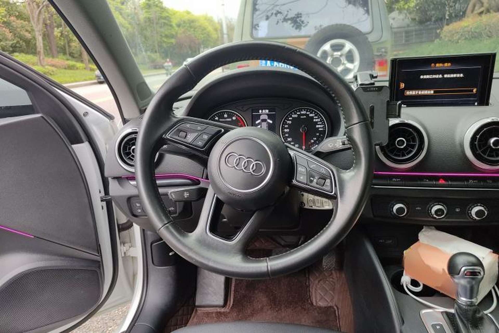 Used Audi A3 2020 Limousine 35 TFSI Fashion Edition China VI Emission Standard Steering Wheel
