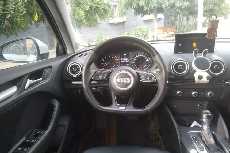 Used Audi A3 2020 Limousine 35 TFSI Ambition China VI Steering Wheel