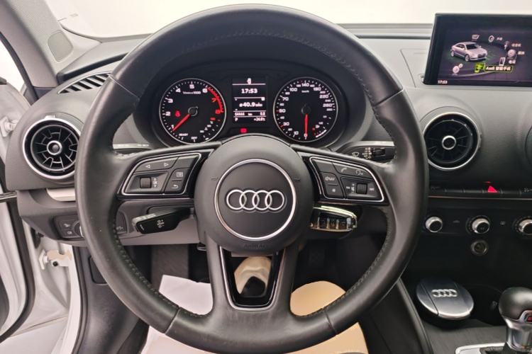 Used Audi A3 2020 Limousine 35 TFSI Ambition China VI Steering Wheel