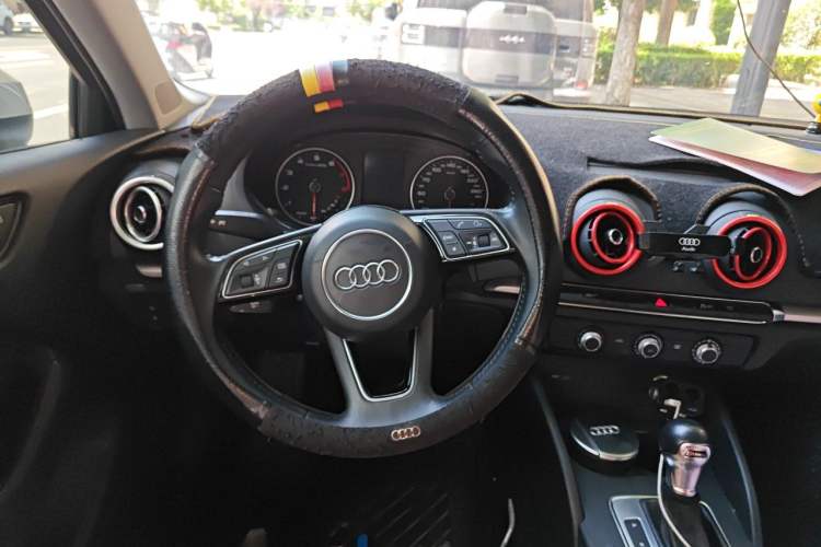 Used Audi A3 2020 Restyled Limousine 35 TFSI Ambition Version China VI Steering Wheel
