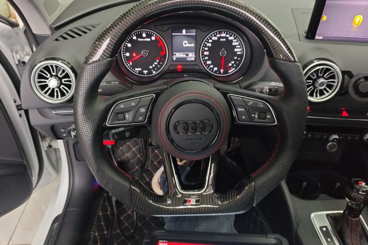 Used Audi A3 2020 Restyled Limousine 35 TFSI Ambition Version China VI Steering Wheel