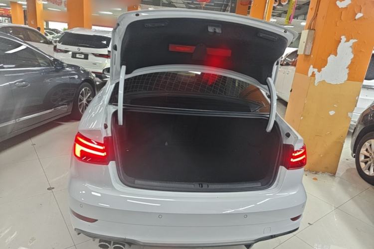 Used Audi A3 2020 Limousine 35 TFSI Fashion Edition China VI Emission Standard Trunk
