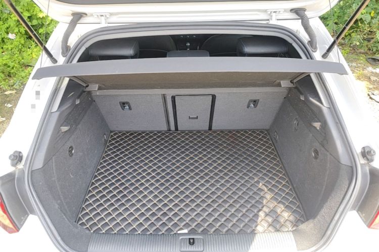 Used Audi A3 2020 Sportback 35 TFSI Fashion Edition China VI Emission Standard Trunk