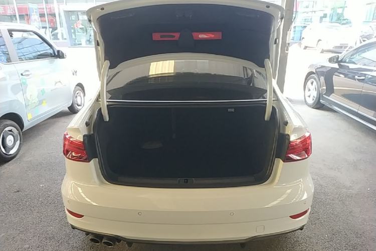 Used Audi A3 2020 Limousine 35 TFSI Fashion Edition China VI Emission Standard Trunk