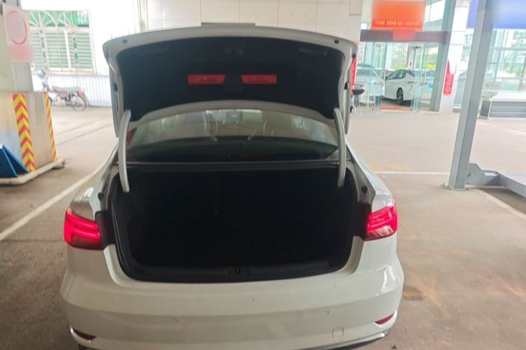 Used Audi A3 2020 Limousine 35 TFSI Ambition China VI Trunk